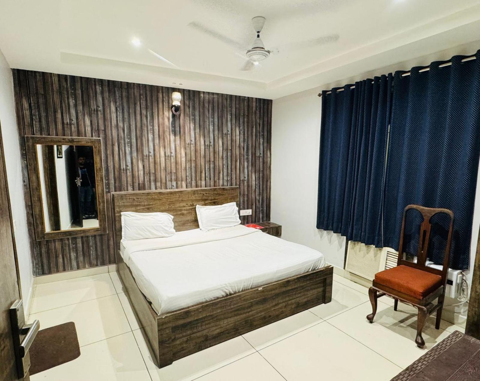 Hotel Pearl Inn Rudrapur Luaran gambar